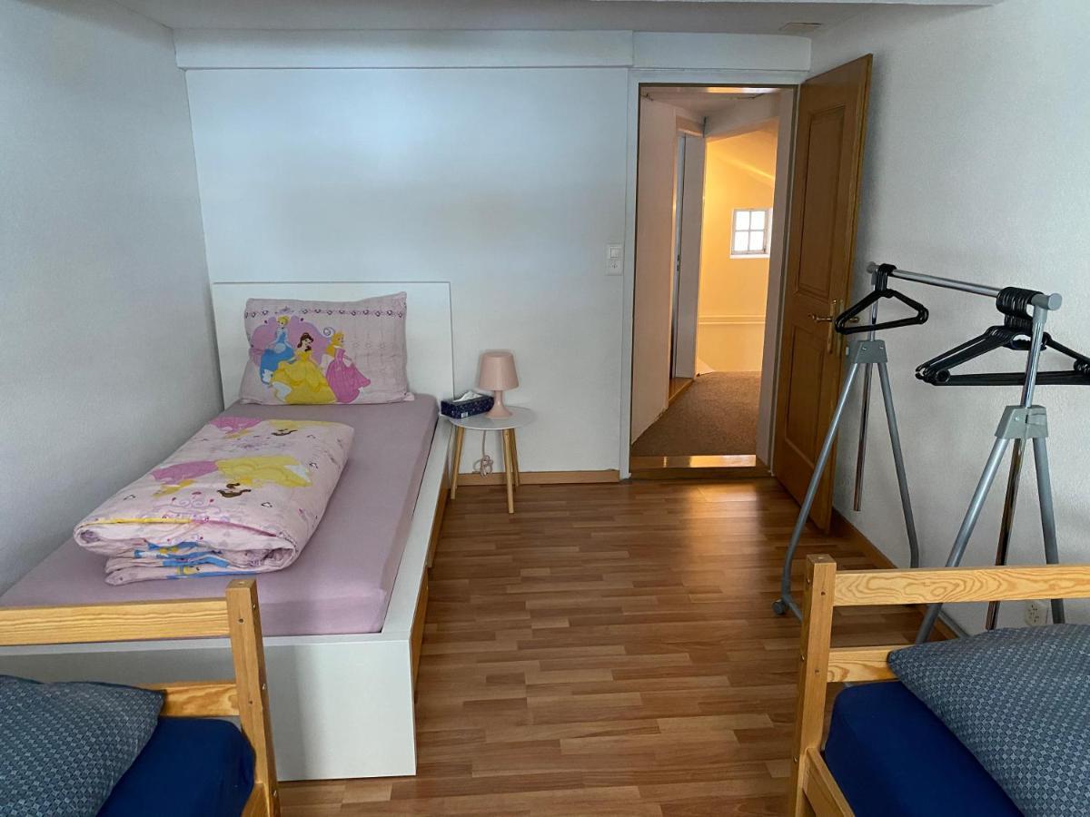 Haus Wiggis Διαμέρισμα Netstal Εξωτερικό φωτογραφία